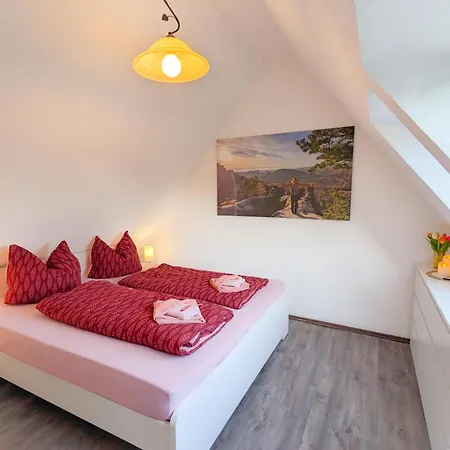 B7 - Urlaubsmagie Maisonette Mit Balkon Appartamento Lichtenhain (Sebnitz)